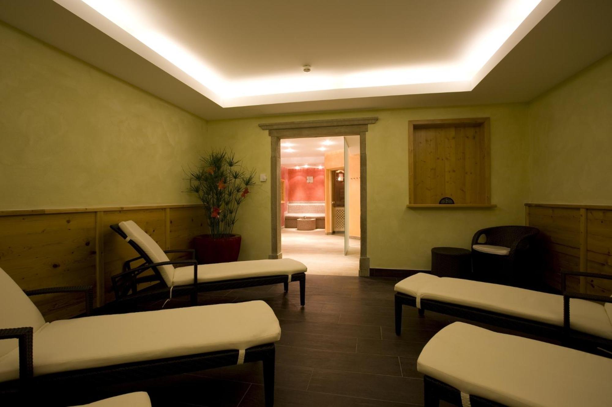 Hotel Seraina Sils Maria Luaran gambar