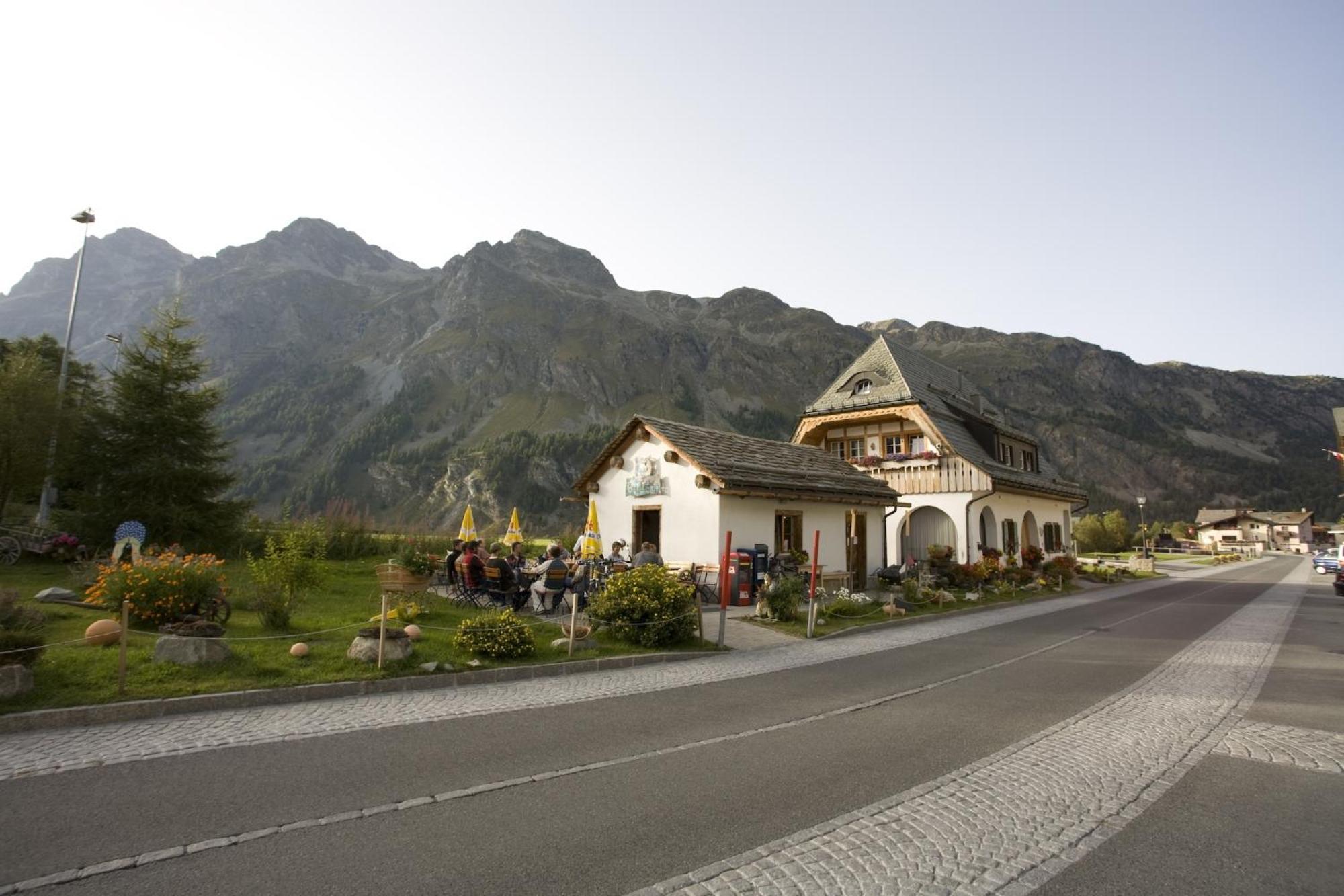 Hotel Seraina Sils Maria Luaran gambar